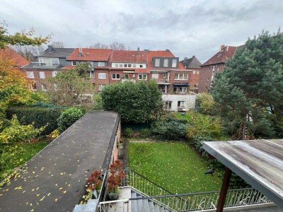 Ein Stadthaus mit Charakter:  6-7 Zi.-WG-Wohnung mit Terrasse & Garten im Geistviertel