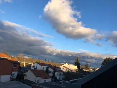 Tolles Dachstudio voll möbliert