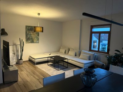 Stilvolle 2,5 Zimmerwohnung 60qm