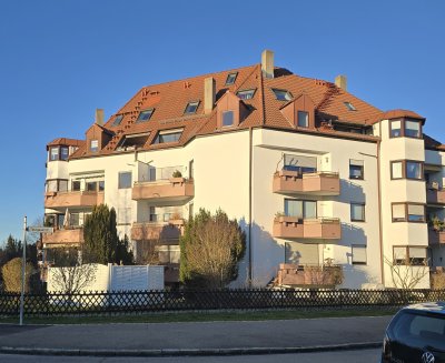 Tolle 3 Zimmer Wohnung in bester Lage  mit Tiefgarageplatz!