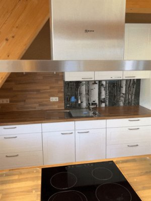 185 qm, 5R-Wohnung mit Traumküche, 20 Autominuten von Leipzig.