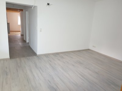 Erdgeschoß, 3 ZiKB, ohne Makler.
