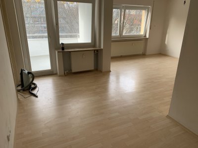 4-Zimmer-Wohnung mit Balkon in München-Fürstenried